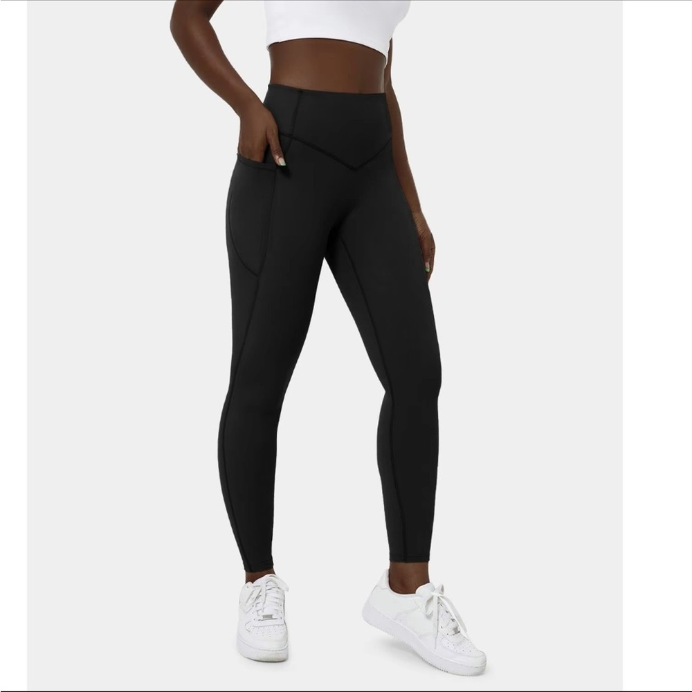 HALARA SoCinched black High-Waisted Leggings with Tummy Control